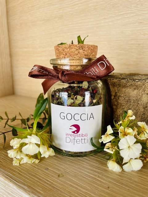 Goccia -tisana drenante – Irresistibili Difetti